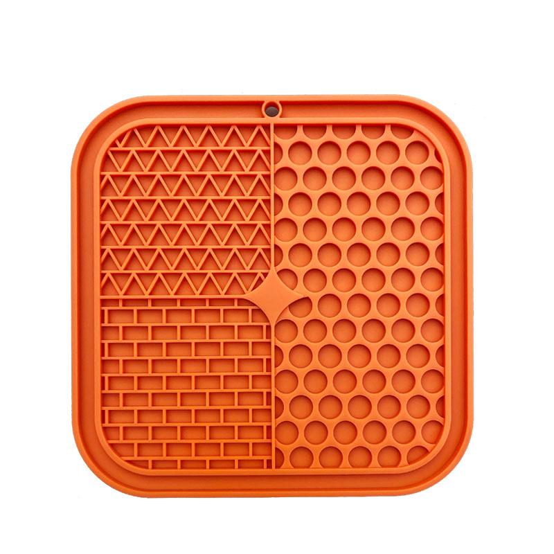 Silicone Dog Lick Pad Pet Dogs Cats Slow Food Bowls with Suction Cup Feeding Food Bowl Dog Slow Feeders Treat Dispensing