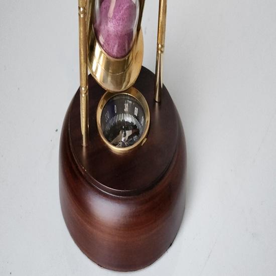 Латунный вращающийся песочный таймер 15,24 см с компасом на деревянной основе, морские песочные часы для украшения дома, офиса, подарка для мамы