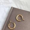 Earrings Niche Retro Premium Sense Light Luxury Earrings Anti-Allergic Ring Simple Stud Earrings Women'S Circle Earrings