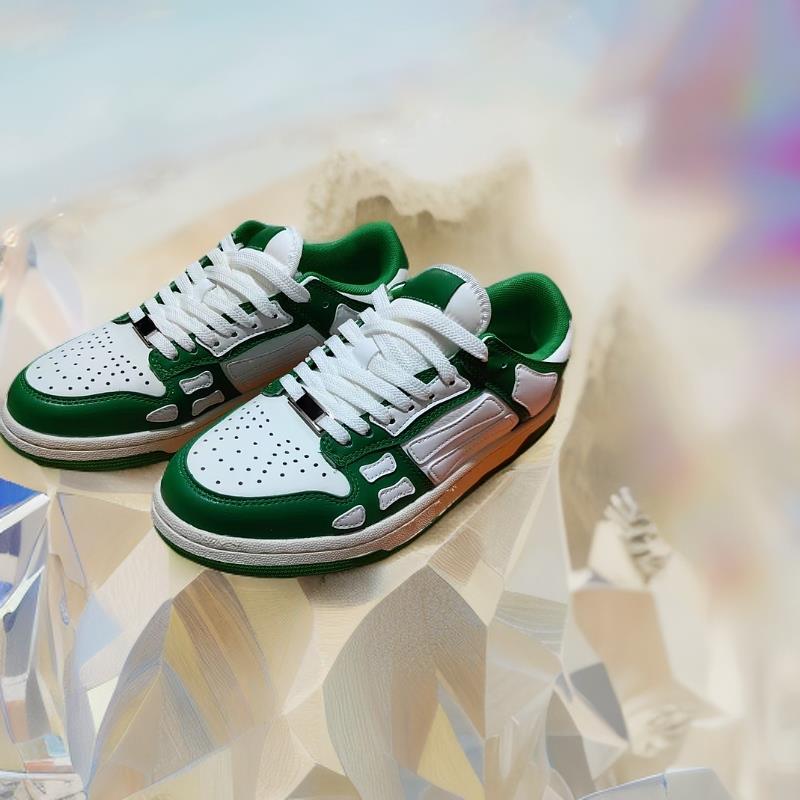 Performance Meets Comfort: Men's Ultra-Light Breathable Running Shoes - Quick-Dry Tech with Cushioned  Rebound for