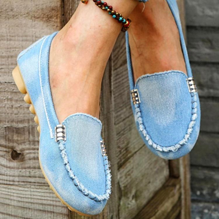 Женские мокасины с металлическим декором, повседневные туфли без застежек, женская легкая и удобная обувь