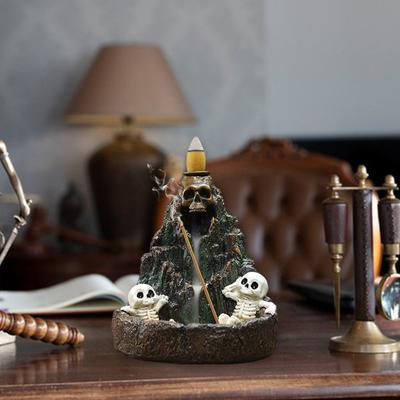 Хэллоуин Гора Черепа Подставка для благовоний с обратным потоком Водопад Подставка для благовоний с 12 конусами и палочками Резиновая Ароматерапевтическая подставка для Готики