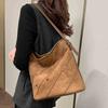 Women's Suede Shoulder Bag for Autumn and Winter Large Capacity Casual Travel Bags New Retro Versatile Shopping Bags