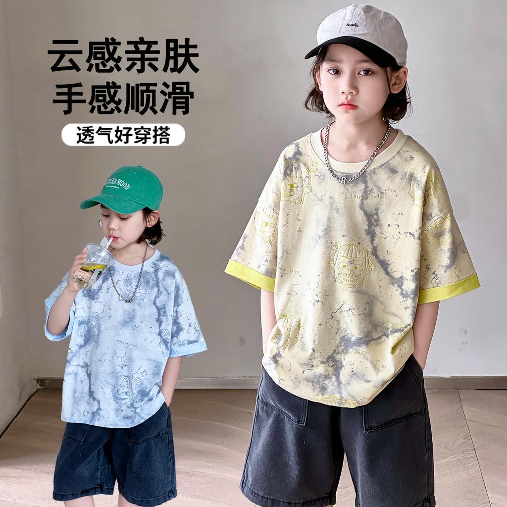 Boys' short sleeved T-shirt set summer clothes 2026 new children's two-piece set summer mid to large children's short sleeved top trend