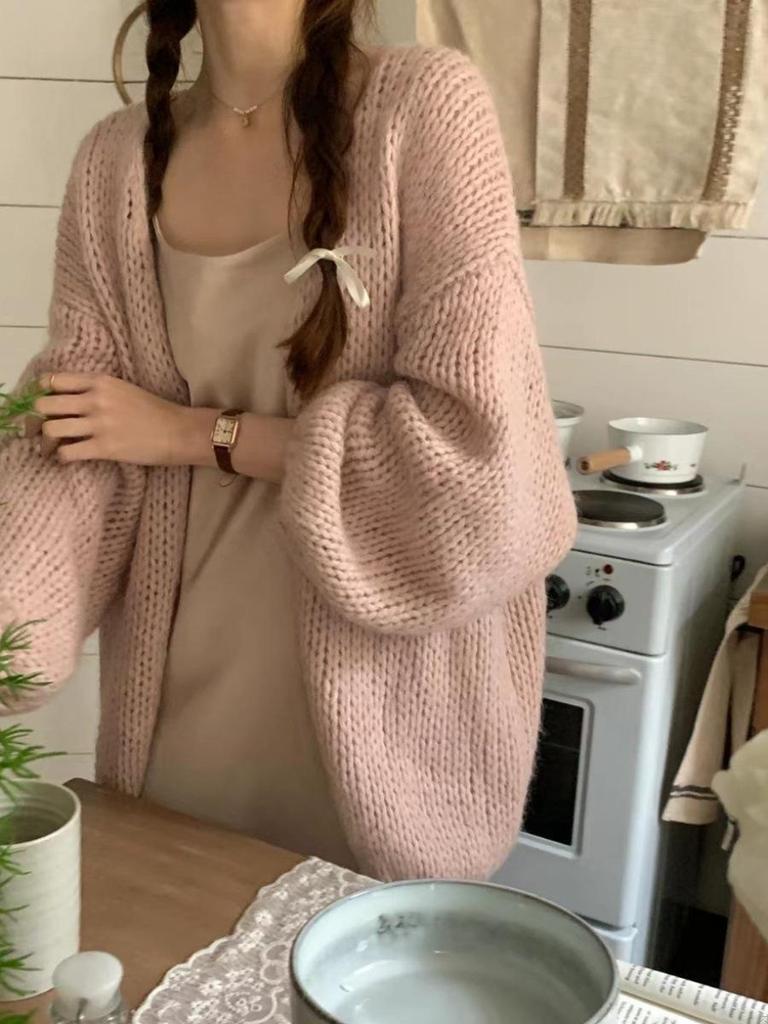 Women's White Lantern Sleeve Knitted Cardigan – Autumn/Winter Loose Mid-Length Chunky Style.