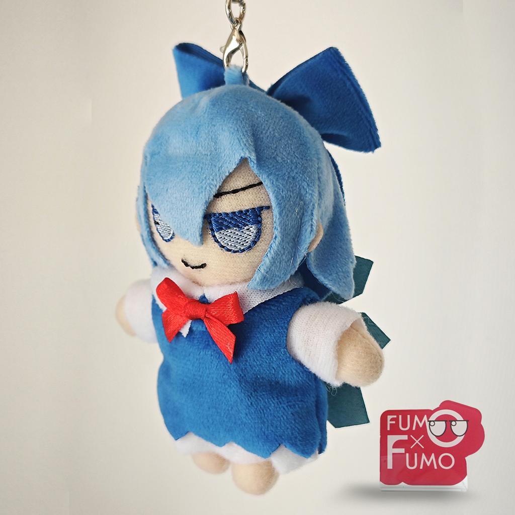 Милый плюшевый кулон-брелок из серии Touhou FUMO Cirno, мягкая игрушка - высота 20 см