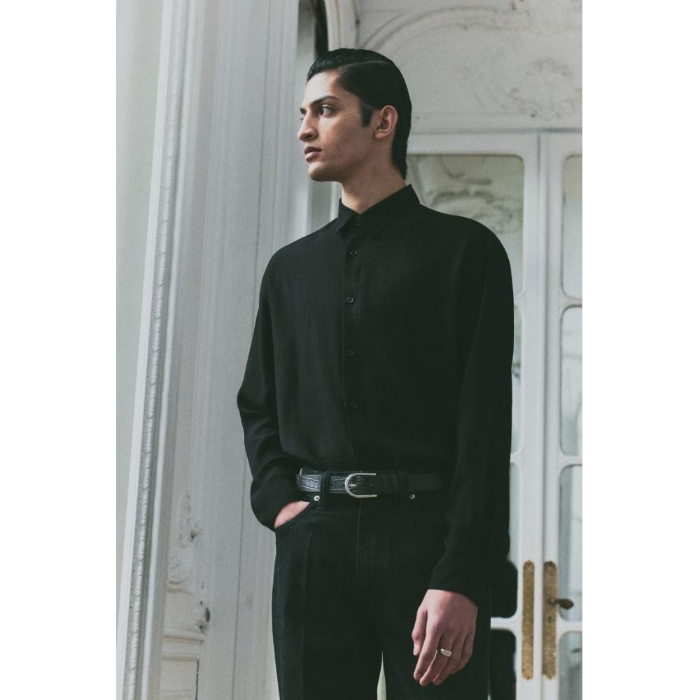 Рубашка HM Regular Fit Crinkle черная