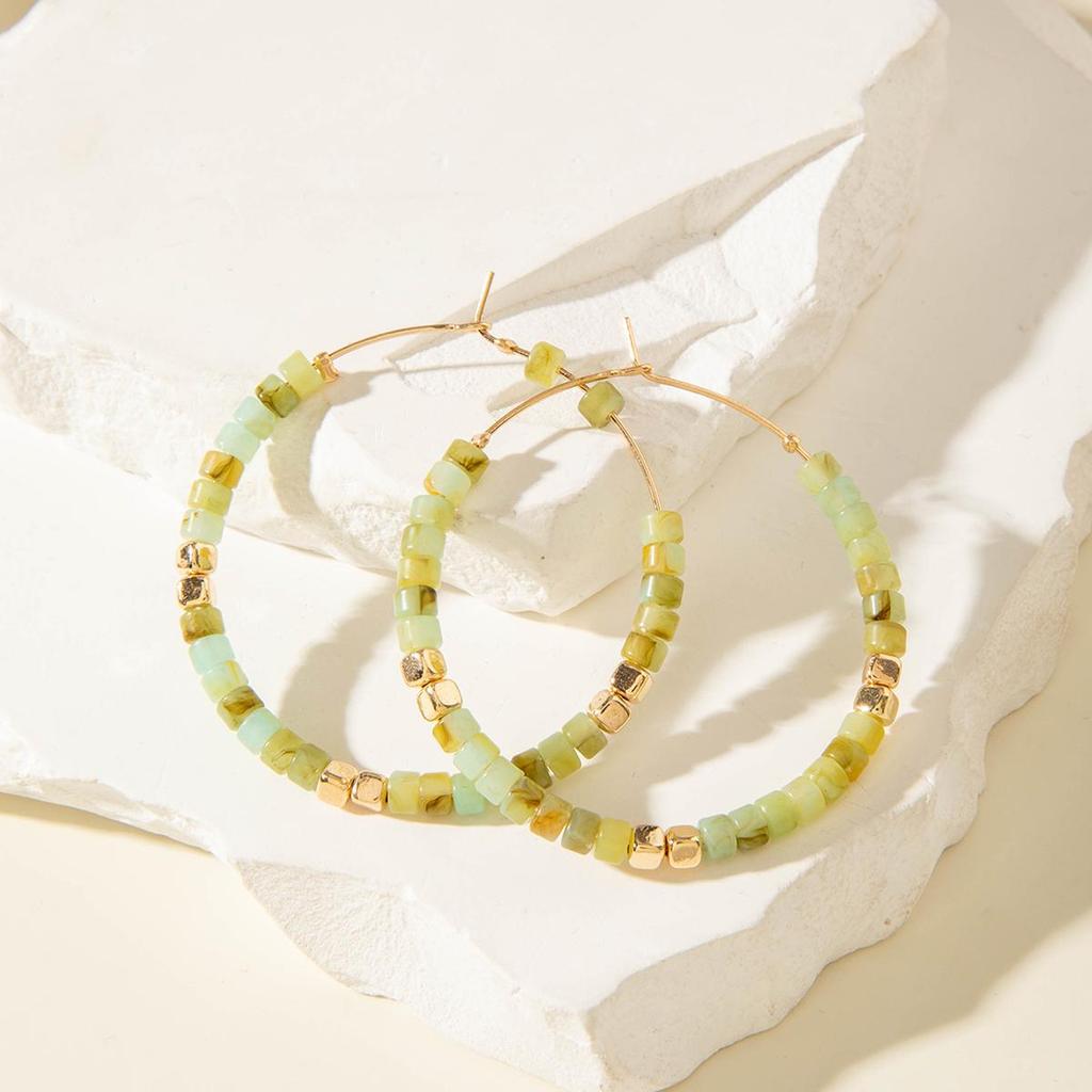 Новые Серьги в Французском Стиле Легкая Роскошь Женские Украшения Ретро Мода Универсальные Серьги Смола Цветное Золото Бусины Ювелирные Изделия