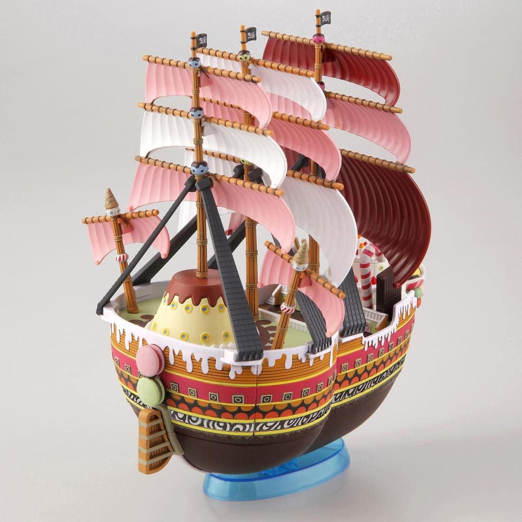BANDAI SPIRITS One Piece Grand Ship Collection Queen Mama Chanter Plastic Model Kit