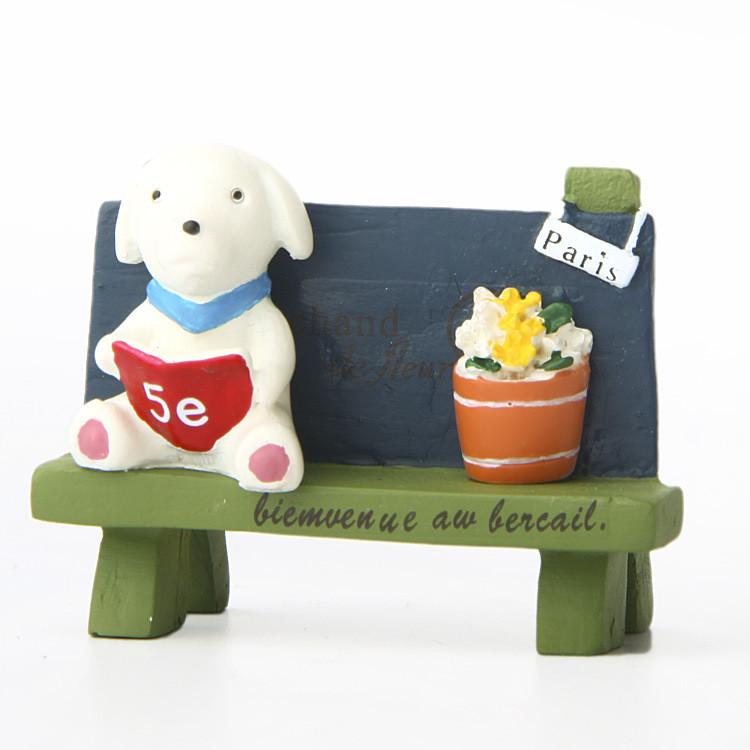 Cute Cartoon Dog Flower Bench Reading Scene Model For Desk Decor And Photography Props