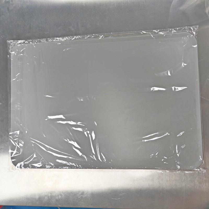 Large Non-Slip Silicone Pet Feeding Mat - Easy to Clean, Foldable, Waterproof Cat & Dog Paw Pad