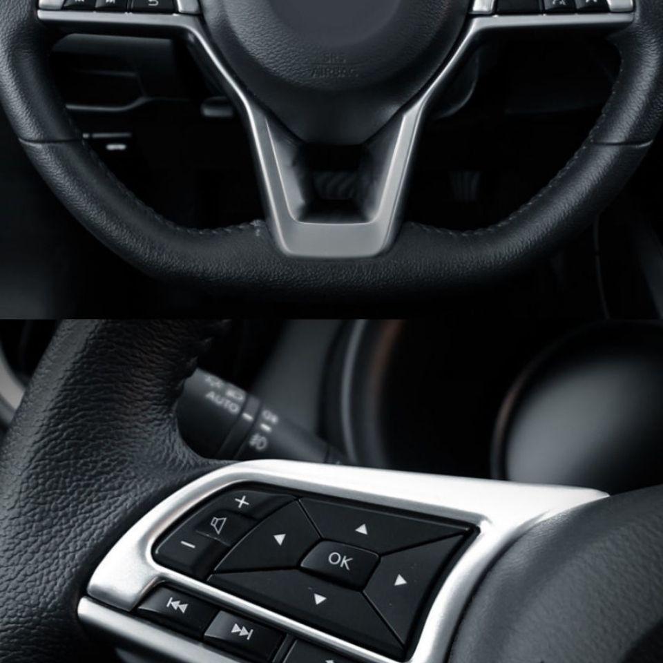 Наклейки-декорации на руль для Nissan X-Trail, Qashqai, Teana, Sylphy 2019-2021