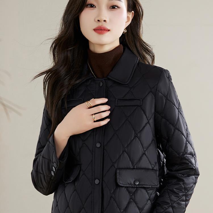 Женская новая хлопковая одежда на подкладке Ранняя зимняя легкая хлопковая одежда Модная маленькая короткая куртка на подкладке из хлопка