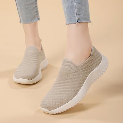 Женская обувь дышащая весна и осень новая женская обувь повседневная обувь для ходьбы на одном педале мягкая подошва обувь для мамы модная спортивная обувь женская