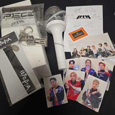 [Б/У] P1Harmony Лайтстик UTOPIA MD Ремешок Бонус от Фан-клуба Редкий