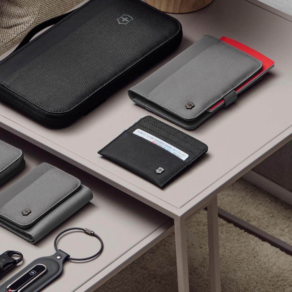 Victorinox Кошелек для путешествий с держателем для карт и защитой от скимминга, серый, мужской, защита, (Код товара 653370)