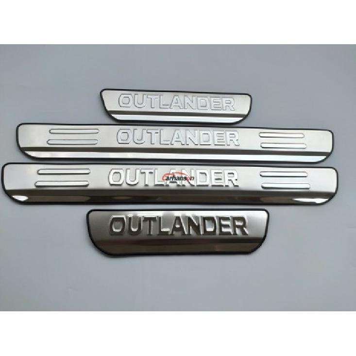 Защитные накладки на пороги для Mitsubishi Outlander Аксессуары 2011-2024