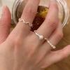Модное регулируемое открытое кольцо с жемчугом для женщин - Милый, крутой и штабелируемый нишевый дизайн