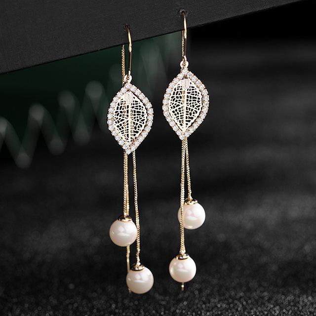 Новые полые серьги в виде листьев, эффектные элегантные красные серьги с линиями ушей, корейская мода, длинные кисточки, женские свадебные украшения