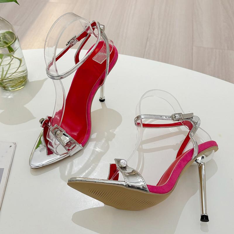 Liyke 2025 Новые золотисто-серебряные босоножки с ремешком на щиколотке Женские свадебные банкетные туфли Сексуальные металлические острые носки для стриптиза на высоком каблуке Сандалии