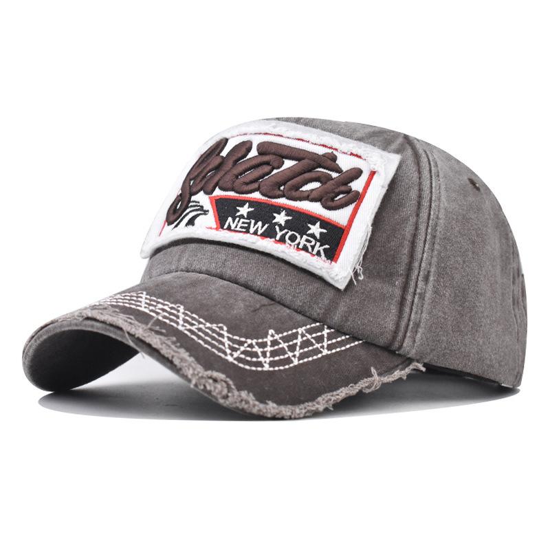 Бейсболка из стираного хлопка с объемной вышивкой. Стираная старая кепка «Нью-Йорк».