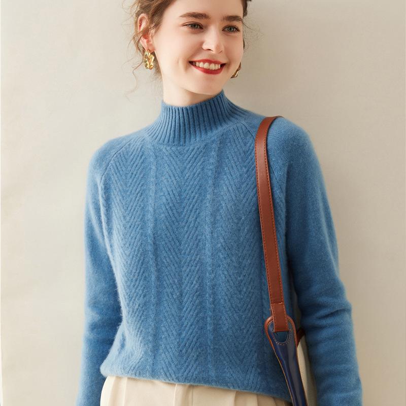 Women's Autumn/Winter Cashmere Sweater with High Neck and Raglan Sleeves