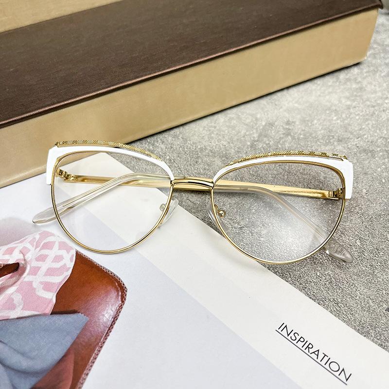 New Cat Eye Glasses Pink Frame Metal Anti Blue Light Flat Glasses Plain Brand Design Retro Myopia Women Computer Eyewear