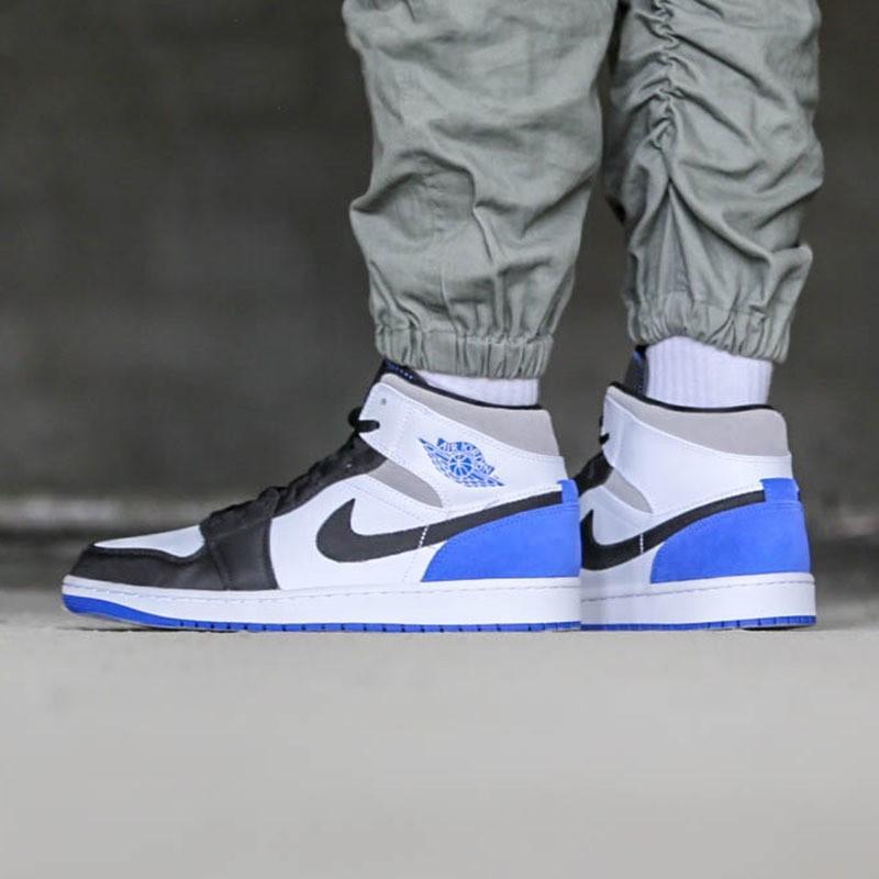 Jordan 1 Mid SE Белый Черный Королевский GS BQ6931-102