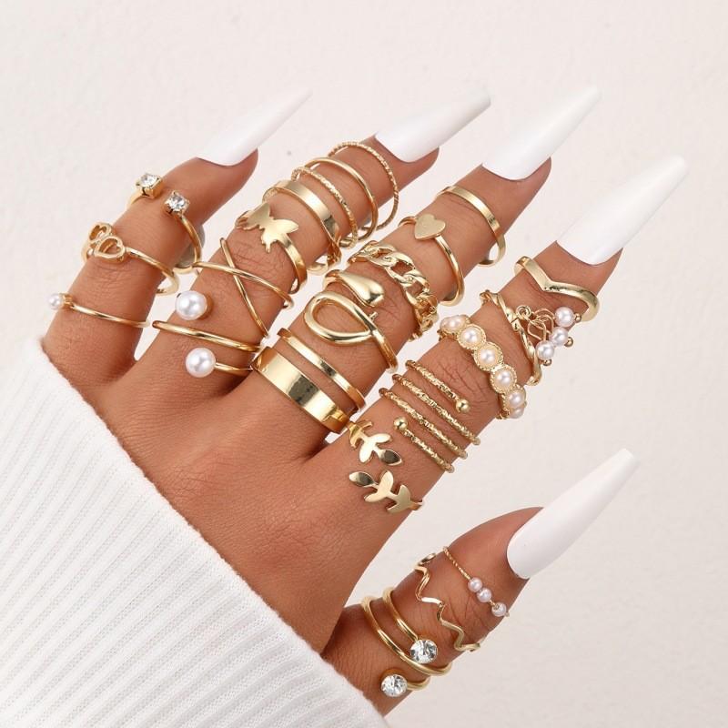 Vintage Gold Color Heart Rings Set For Women Men Fashion Hollow Star Pearl Crystal Geometric Rings Trendy Finger Jewelry Gifts