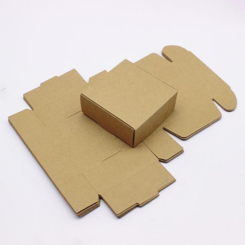 10 шт. бумажная подарочная упаковочная коробка 7,5x7,5x3 см белая самодельная рождественская коробка для украшения окна конфет свадебных сувениров ювелирных изделий для вечеринок