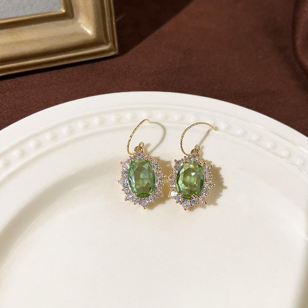 Изумрудные серьги-пусеты в стиле ретро середины века