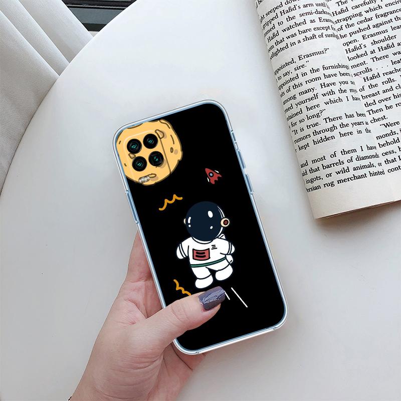 RA4 Космический Чехол-Бампер для Телефона с Астронавтом, Луной и Инопланетянином для LG K22 K30 K40 K41 K42 K50 K50S K51 K51S K52 K61 K62 K71 K92 Q60 Q61 V40 V50 V60