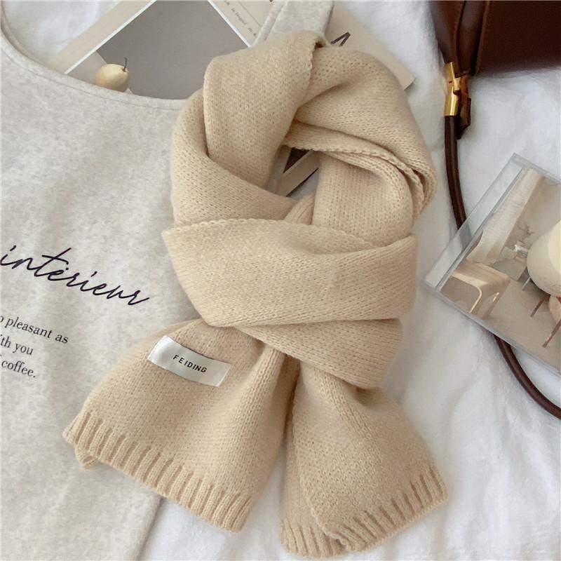 2024 Autumn/Winter High-End Versatile Soft Shawl: Warm White Neck Scarf for Couples and Students