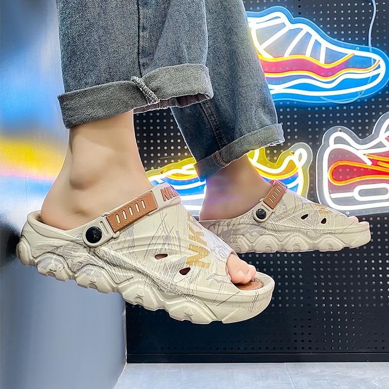 New Men's Sandals Big Size Thick-soled Lightweight Slippers Men's Fashionable Casual Sports Sandals Breathable Beach Shoes Men