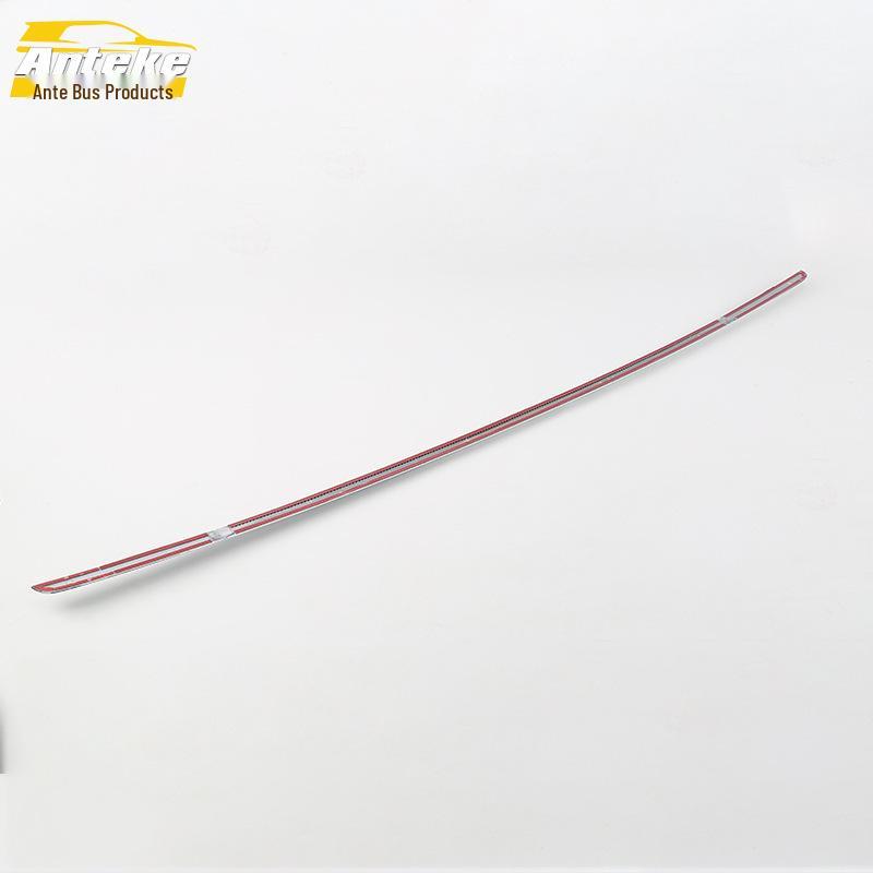 Maxus G10 Tailgate Trim: Rear Bumper Protector and Anti-Scratch Pedal Strip