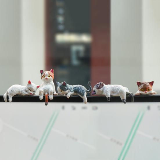 Мини-фигурка кошки Миниатюрные милые мультяшные котята Украшение для монитора компьютера Приборной панели автомобиля Настольный декор для дома и офиса