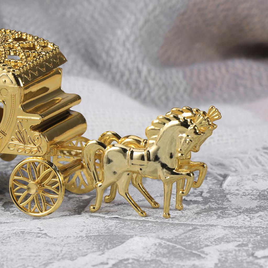 Plastic Wedding Carriage Favor Boxes Decorative Sweets Gift Boxes for Bridal Shower Party Treats Packaging Golden