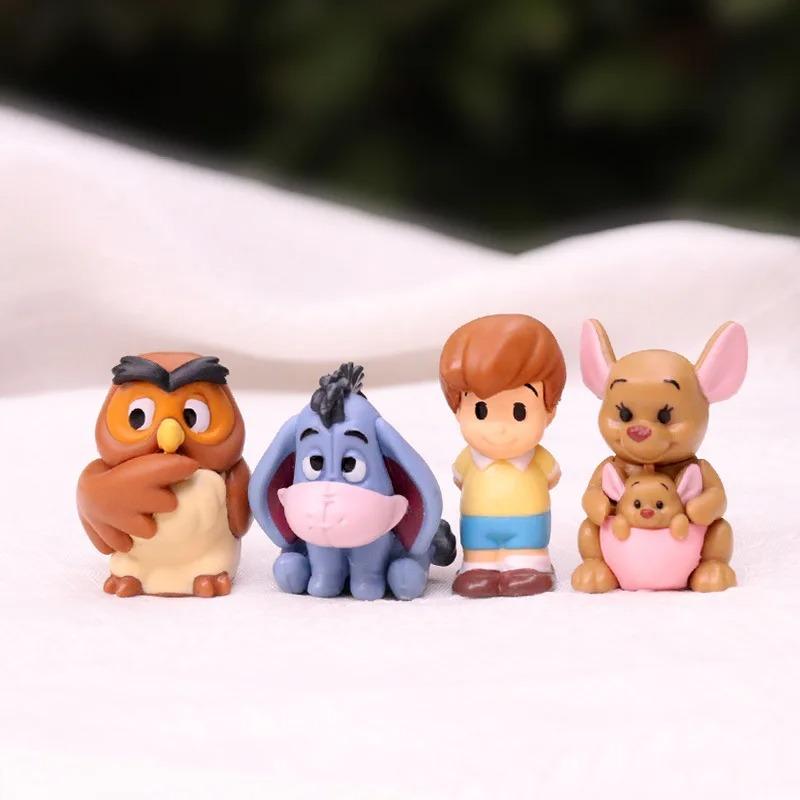 10 фигурок Винни-Пуха, персонажа мультфильмов Disney, включая самого Пуха и его друзей