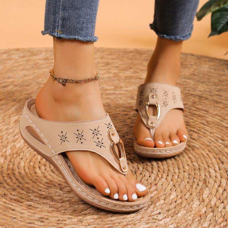 Модные тапочки конфетного цвета с металлической цепочкой, летние сандалии с квадратным носком, женские с открытым носком, из искусственной кожи, зеленые, Zapatillas Casa Mujer