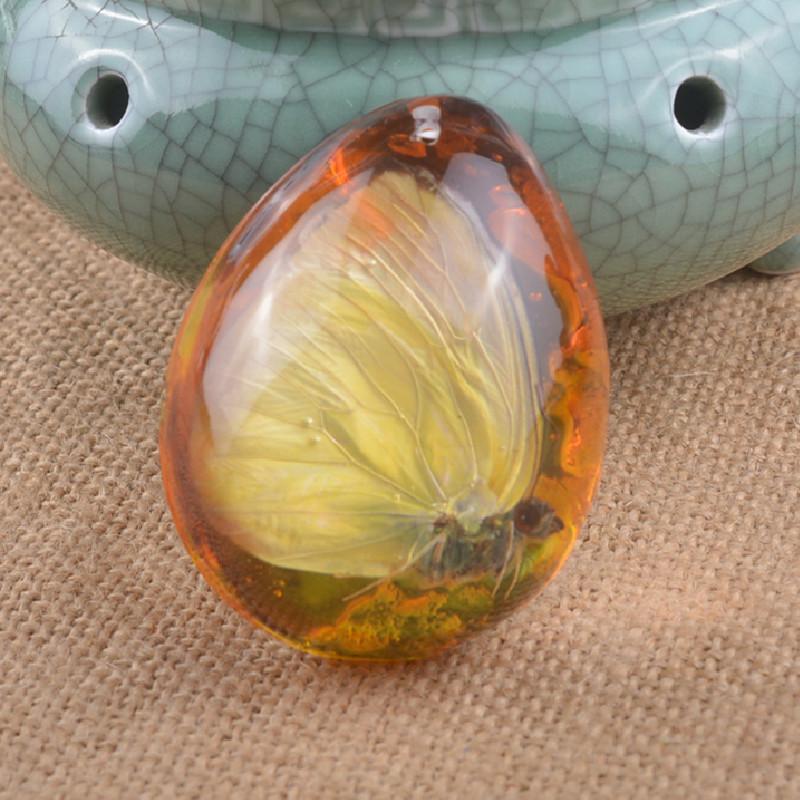 Янтарная бабочка, насекомое, каменный кулон, ожерелье, ручная полировка, подарок