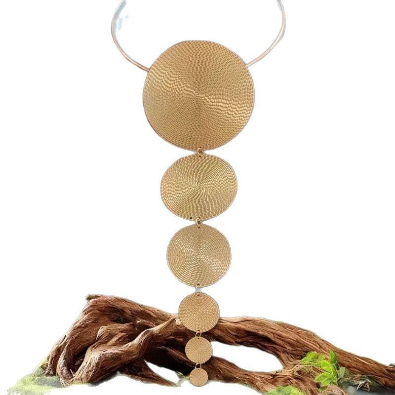 Круглое полое длинное ожерелье