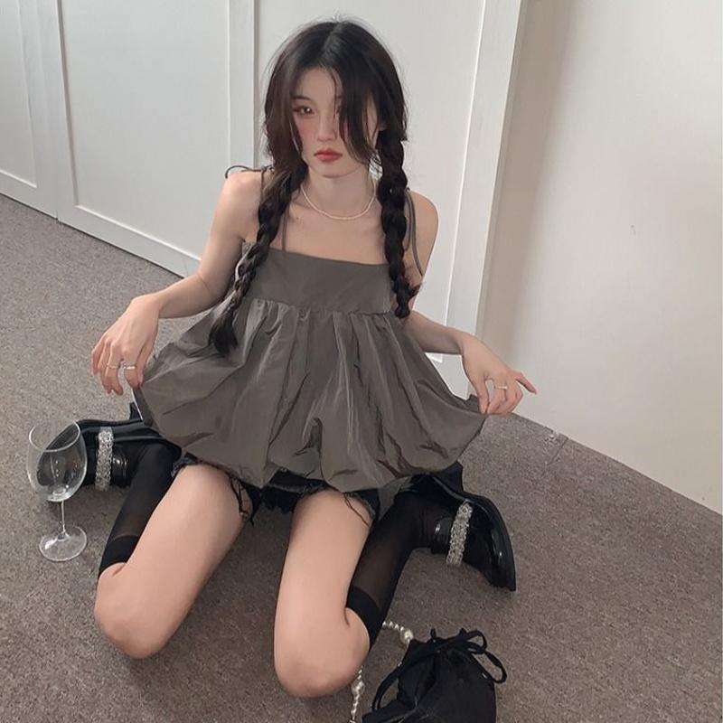 Летние корейские свободные майки, женские белые повседневные шикарные французские сексуальные блузки, женская уличная дизайнерская сладкая одежда для вечеринок 2021