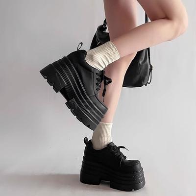 2025 весна новые маленькие кожаные туфли на толстой подошве, увеличивающие рост, женские универсальные лоферы на шнуровке в британском стиле, одинарные туфли