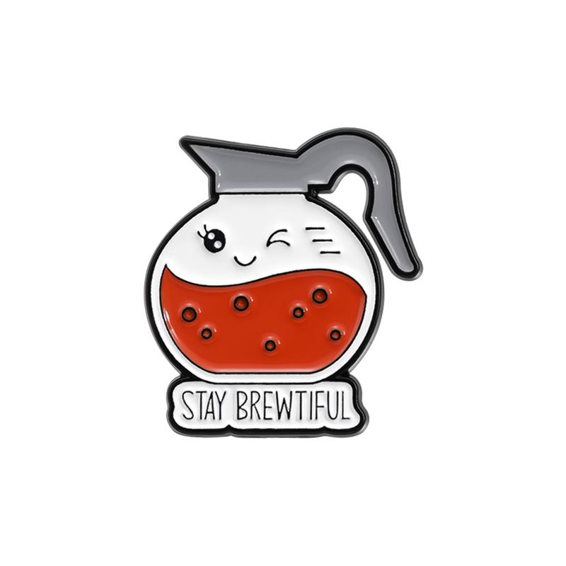 Эмалевый значок «Холодный кофе» Креативное топливо Deja Brew Жизнь случается Кофе помогает Брошь Забавные значки на лацкан Ювелирное украшение Подарок для детей друзей