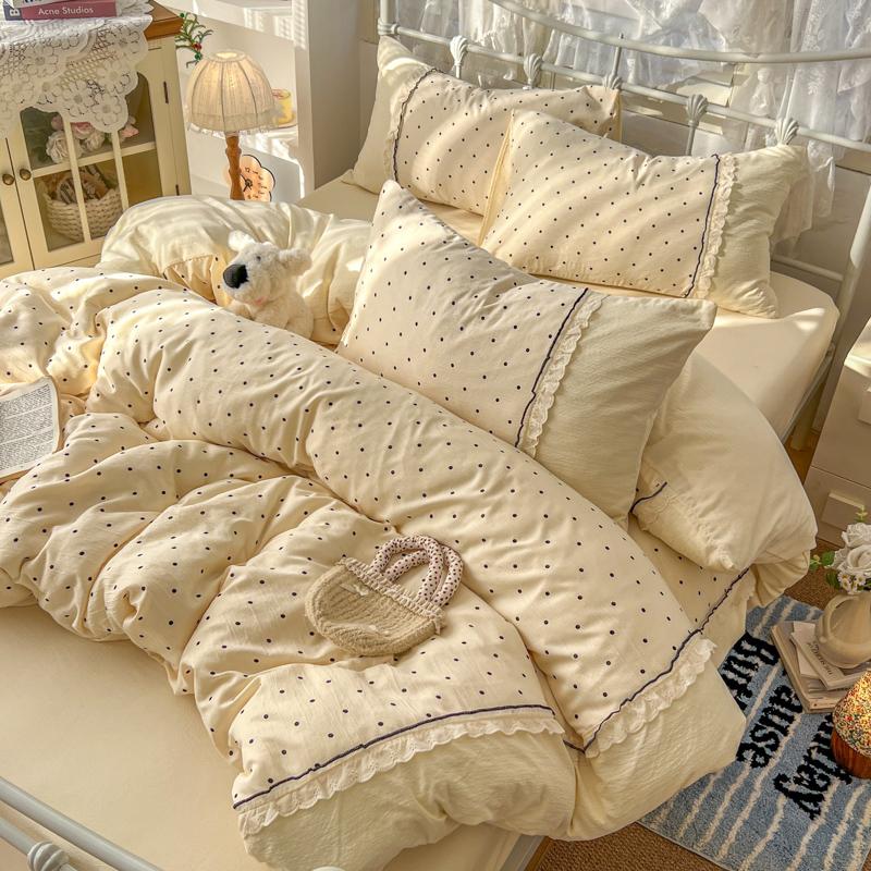 Sleepy Korean Version Lace Duvet Cover Set