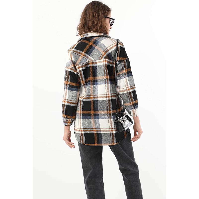 Женская рубашка дровосека большого размера с передним карманом темно-синяя