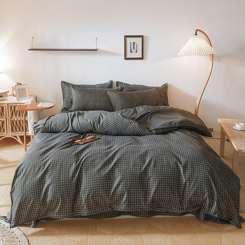 Четырехпредметное мультяшное цельное постельное белье для общежития, простыня, пододеяльник, комплект из трех предметов, весна