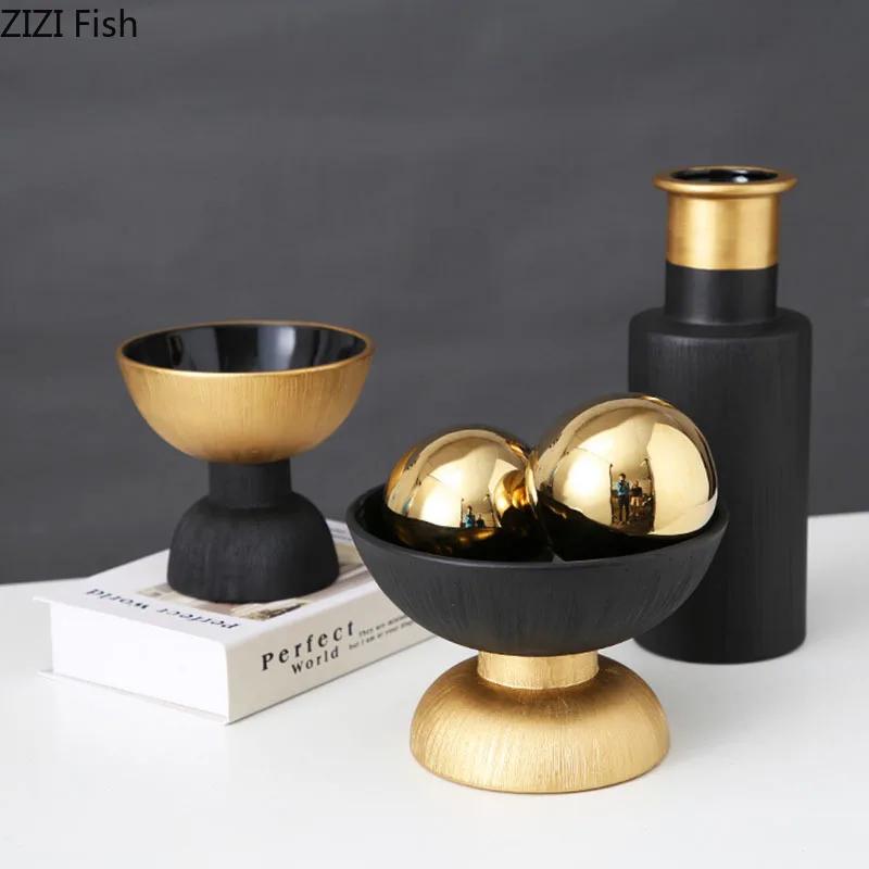 Black and Gold Ceramic Vase Desk Decoration Flowers Pots Decorative Flower Arrangement Modern Home Decor Crafts Floral Vases