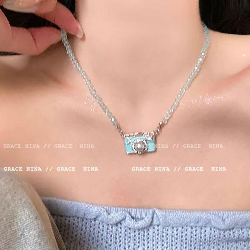 Light Luxury Niche Women Jewelry Summer Dopamine Mint Mambo Camera Pendant Fresh Clavicle Chain