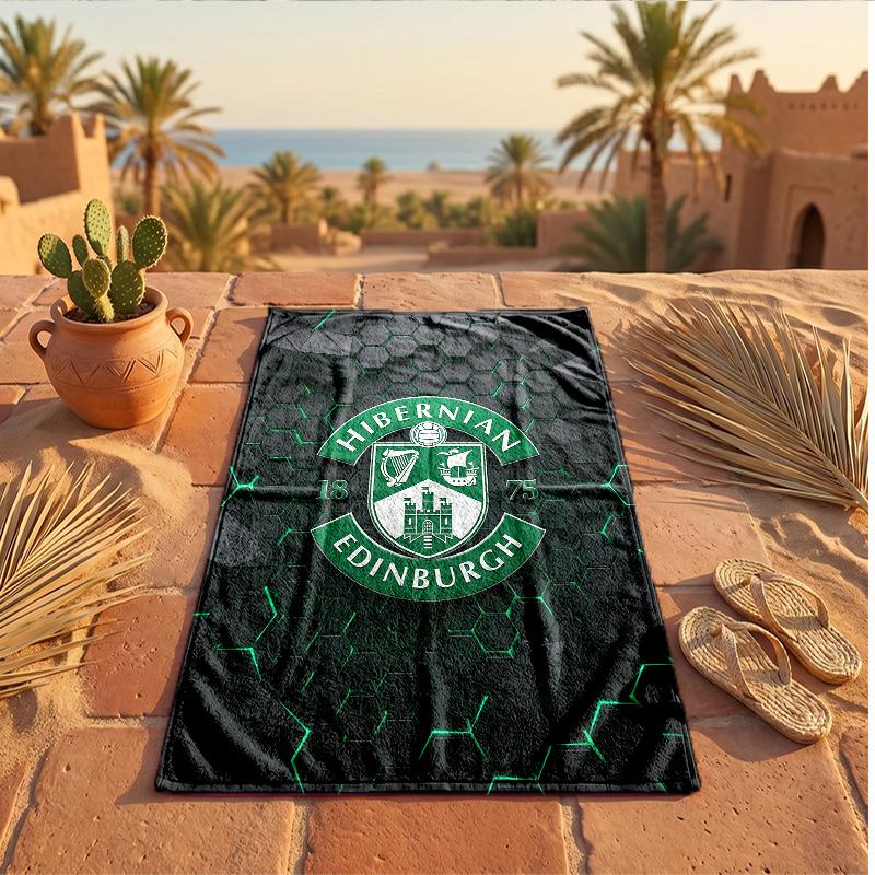 Hibernian FC Print Microfiber Beach Towel Quick Dry Absorbent Large Towel For Beach Swimming Travel